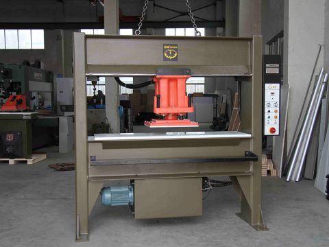 龙门移动式裁断机